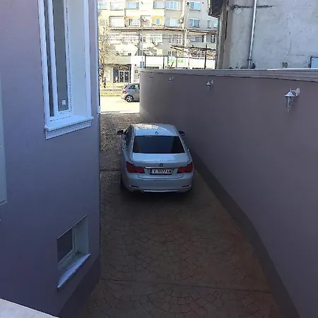 Family - Hotel Yambol